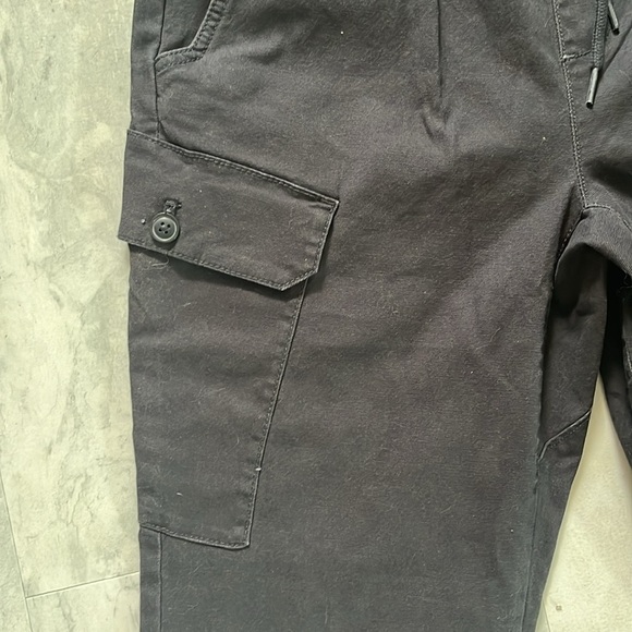 Airwalk  Cargo pants  cargo joggers  black Elastic waist& hem Plenty pockets NWT - Picture 3 of 12